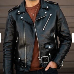 Men's Heavy Black Leather Biker/Bomber Jacket Size 36